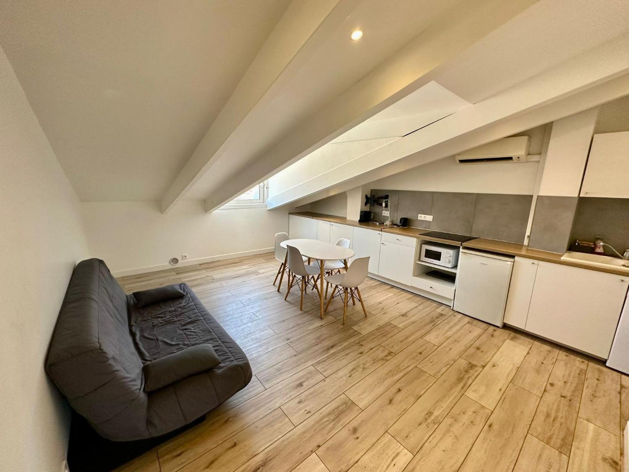 Appartement A Meyerbeer Ницца Номер фото