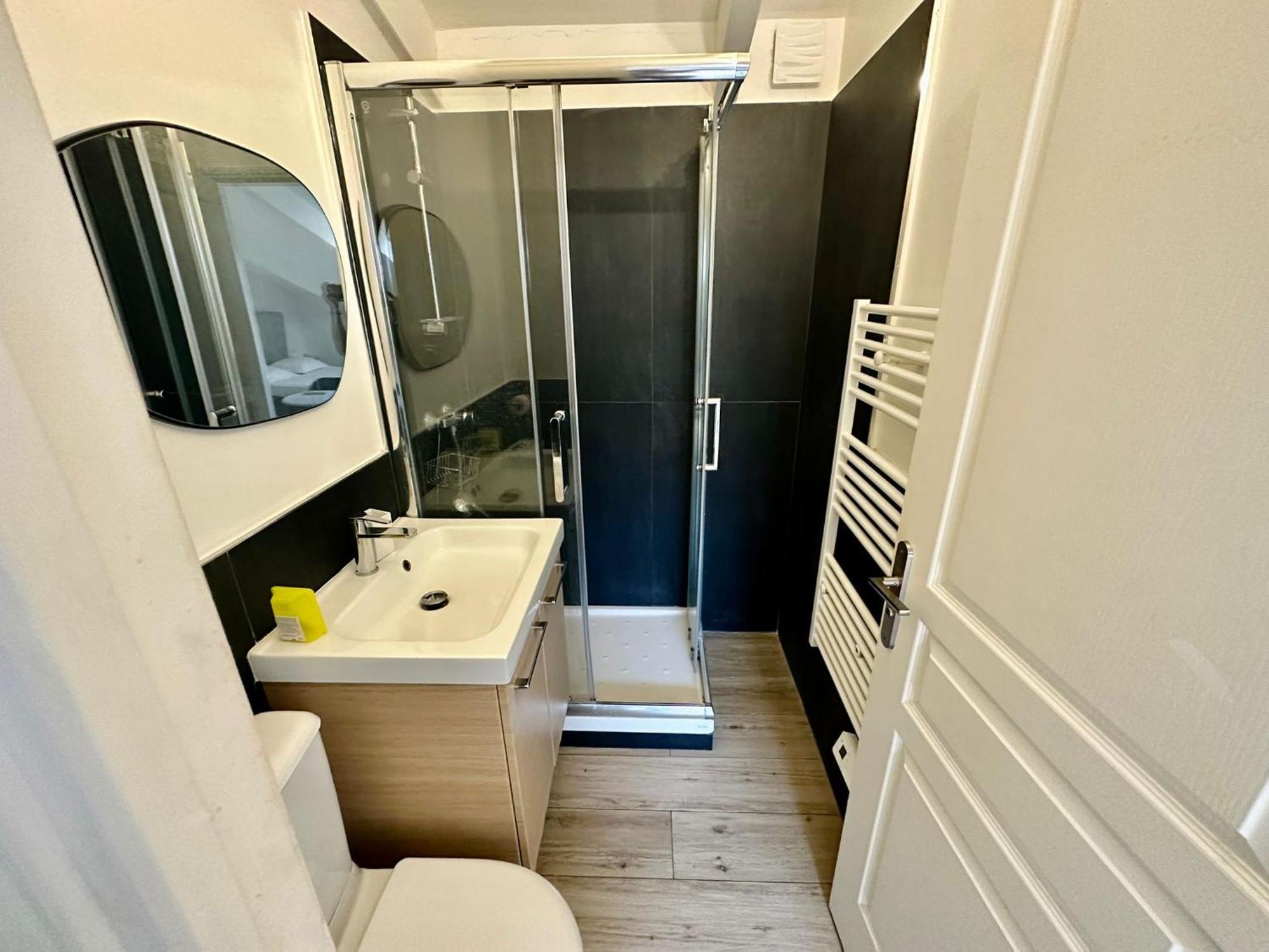 Appartement A Meyerbeer Ницца Номер фото