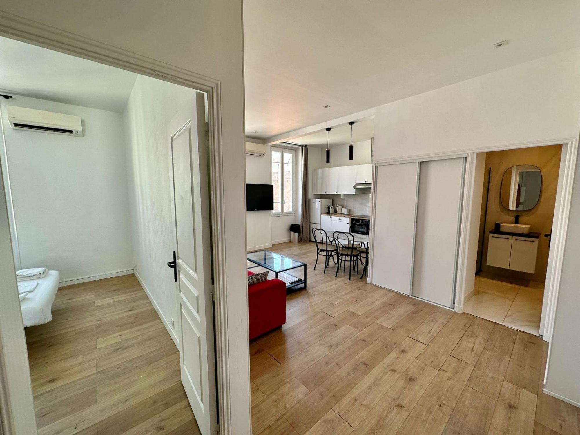 Appartement A Meyerbeer Ницца Номер фото