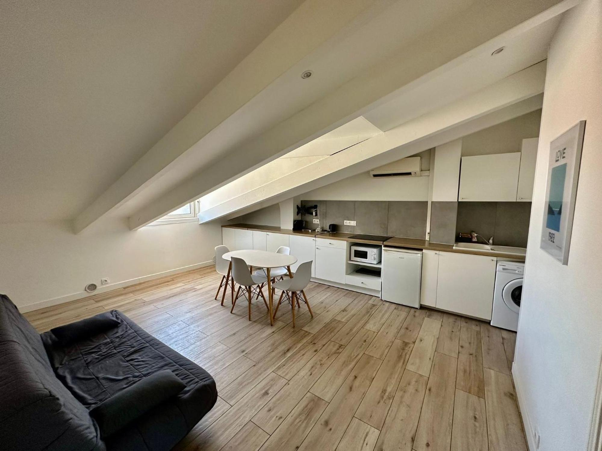 Appartement A Meyerbeer Ницца Номер фото